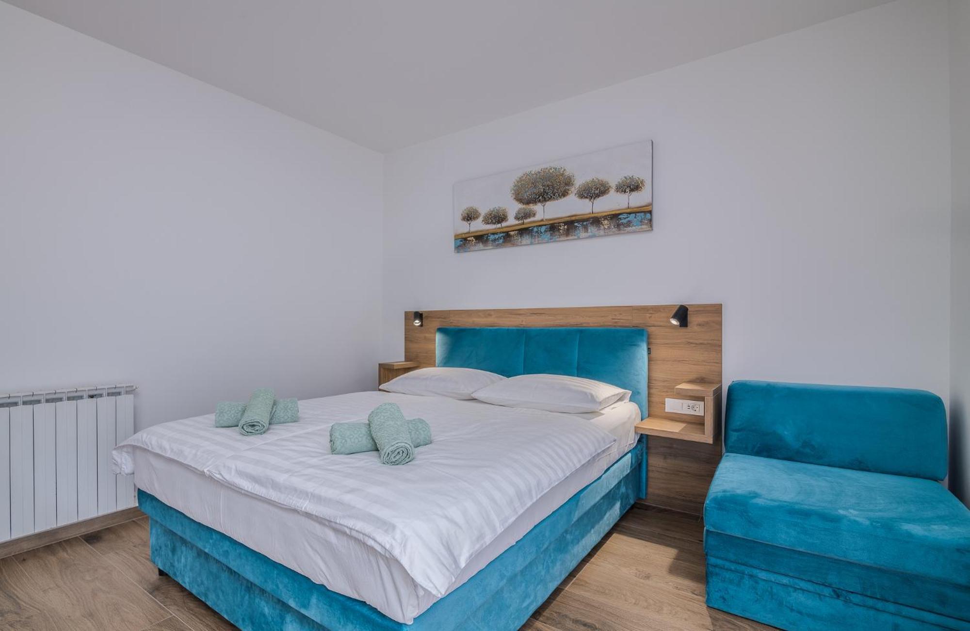 B&B Segulja Малинска Екстериор снимка