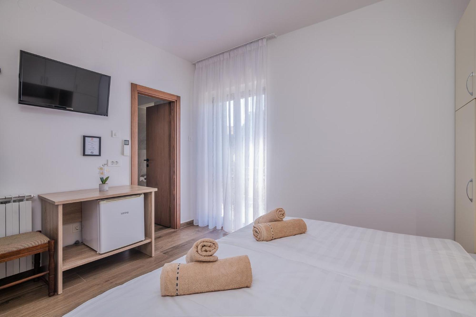 B&B Segulja Малинска Екстериор снимка
